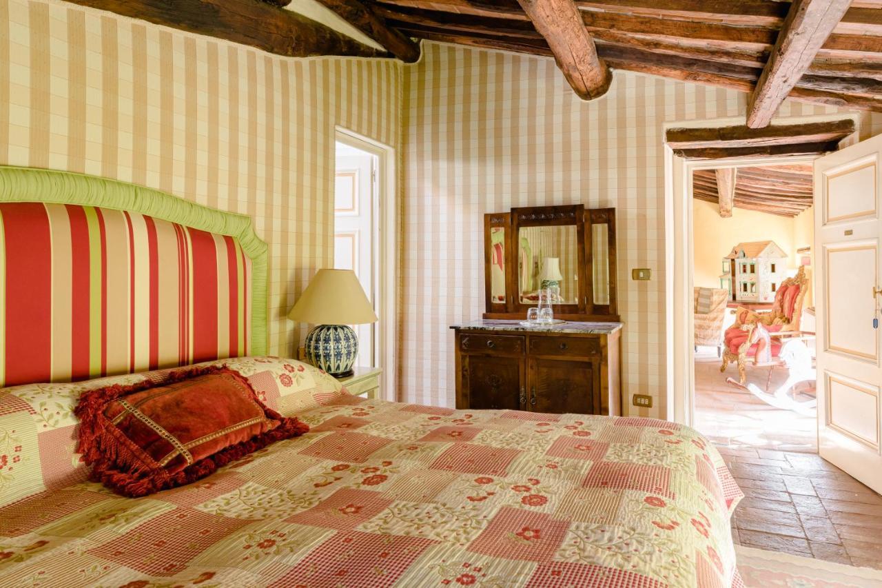 Villa Nottolini Vorno ภายนอก รูปภาพ
